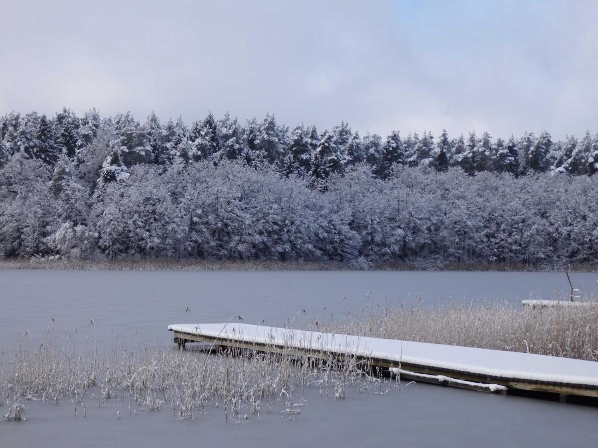 Dependance Ferienhaeuser Am Kastavensee Lychen Luaran gambar