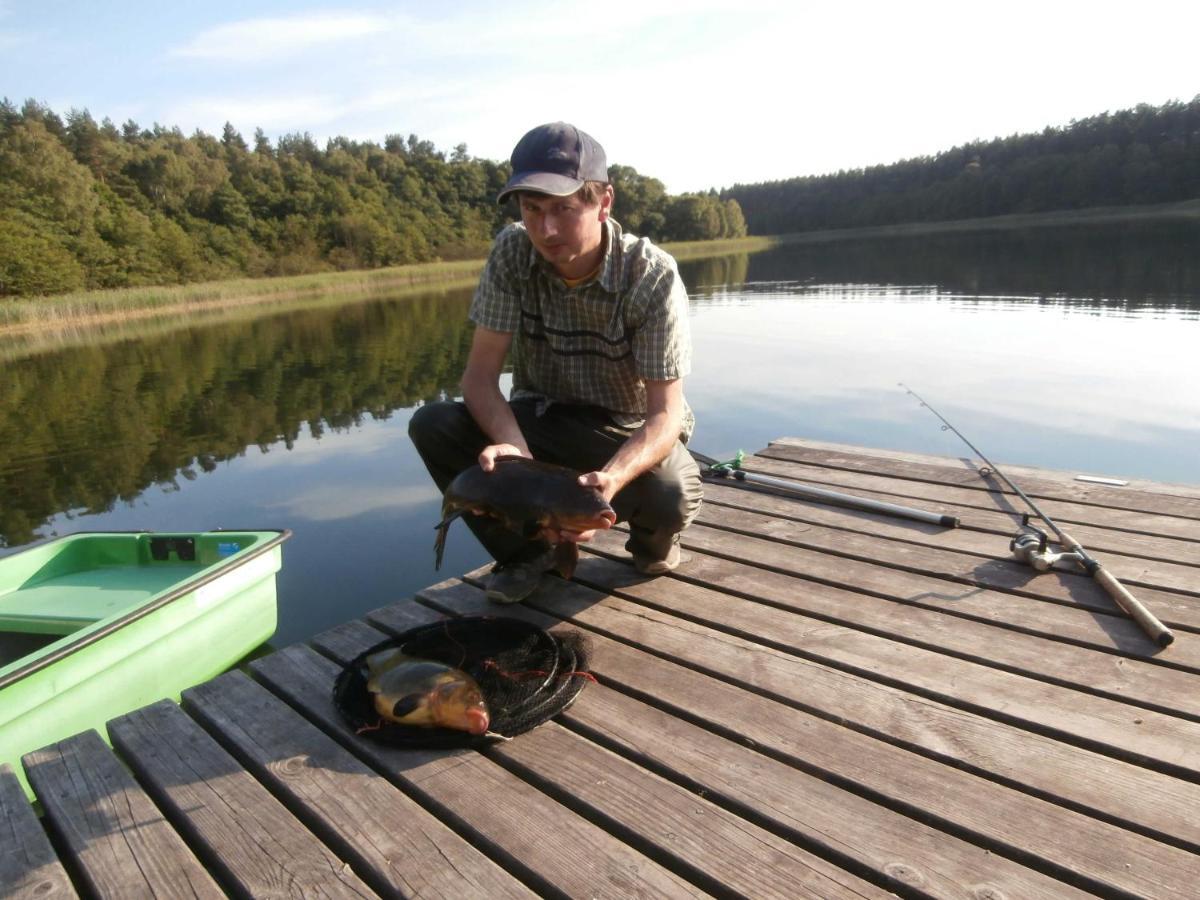 Dependance Ferienhaeuser Am Kastavensee Lychen Luaran gambar